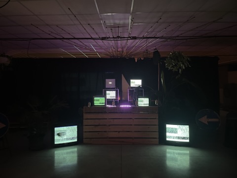 CRT03
